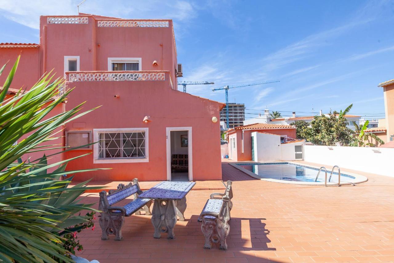 T - Casa Costa Doiro Guesthouse لاغوس المظهر الخارجي الصورة